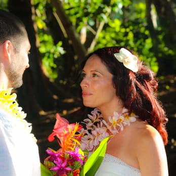 Aloha Wedding Experience - Kauai Wedding Couple! - Wedding Planning Near Me