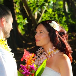 Aloha Wedding Experience - Kauai Wedding Couple!