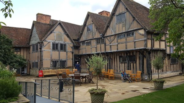 Hall's Croft by null