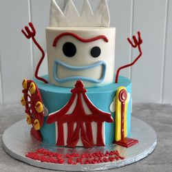 The Sweet Tooth Parlor Bakery | Cakes & Baked Goods - Custom cake