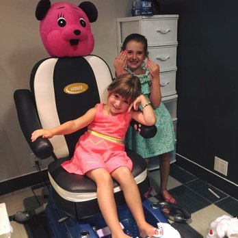 Lovely Nails - Nail Salons Near Me - Ottawa, Ontario