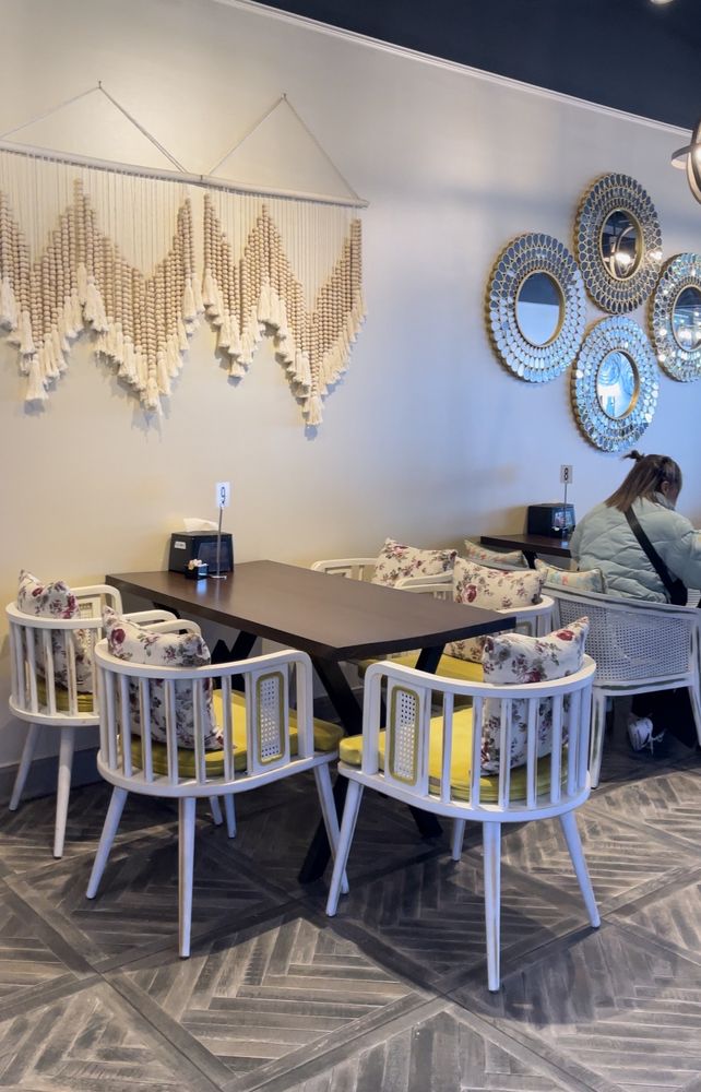 Pistachio Sweets, Morton Grove Roadtrippers