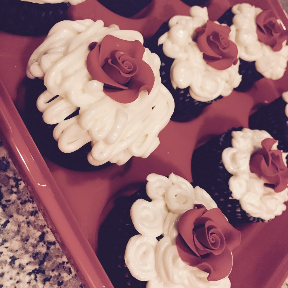 These were red velvet with home made cream cheese frosting. We took home about seven to nine cupcakes that day