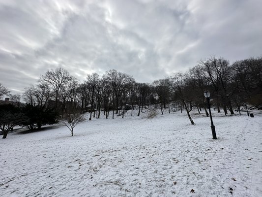 Fort Tryon Park by null