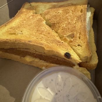 Toastable - The Cheesy - Breakfast & Brunch Near Me - Amsterdam, New Hampshire