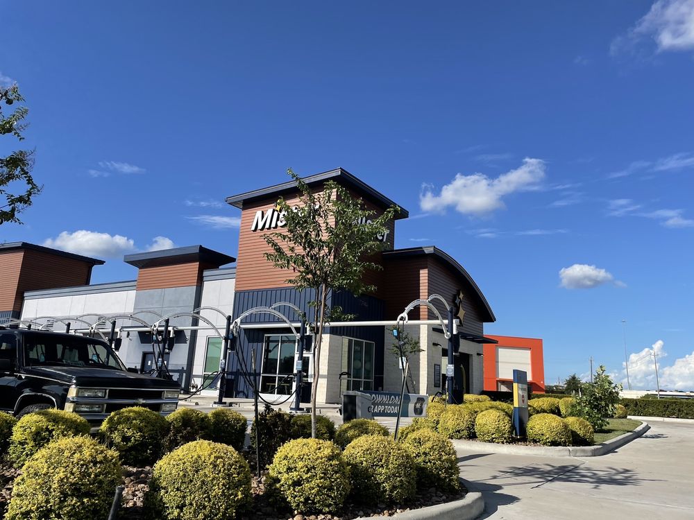 MISTER CAR WASH Updated October 2024 37 Photos & 13 Reviews 1380 FM 528 Rd, ster, Texas