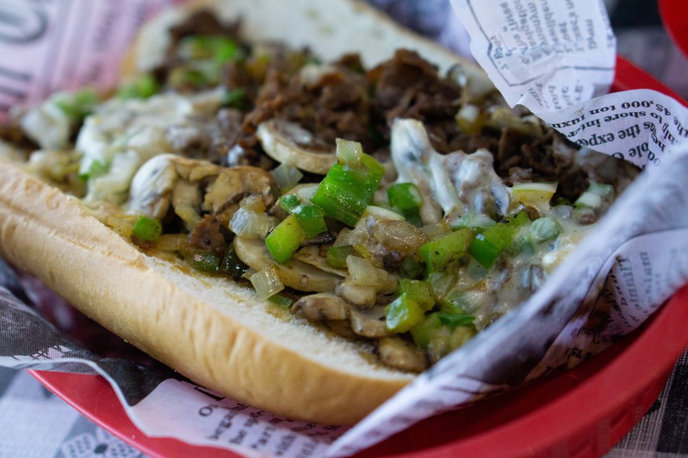 Wiseguys A Chicago Eatery - Round Rock
