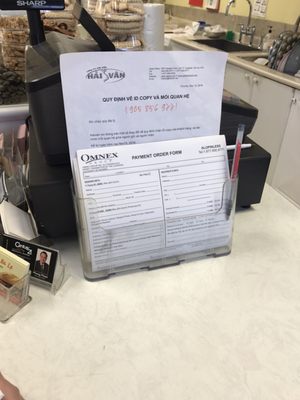 Banh Mi Ba Le by null