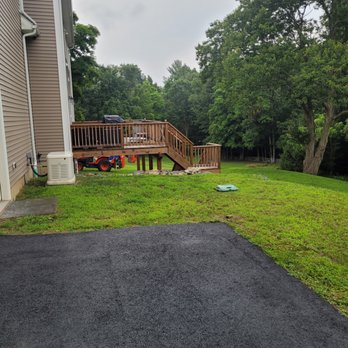 Landscaping Unlimited - Path to connect garage/driveway to rear stairs that lead to patio - Landscape Architects or Designers Near Me - Newtown, Connecticut