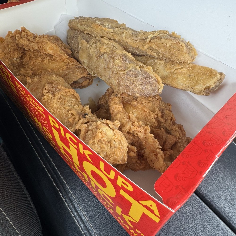 Minit Stop Kona - Chicken combo with 2 thighs, 1 drumstick, and 3 pieces of batter dipped fried potato wedges - Gas Stations Near Me - Kailua-Kona, Hawaii Minit Stop Kona - Chicken combo with 2 thighs, 1 drumstick, and 3 pieces of batter dipped fried potato wedges - Gas Stations Near Me - Kailua-Kona, Hawaii