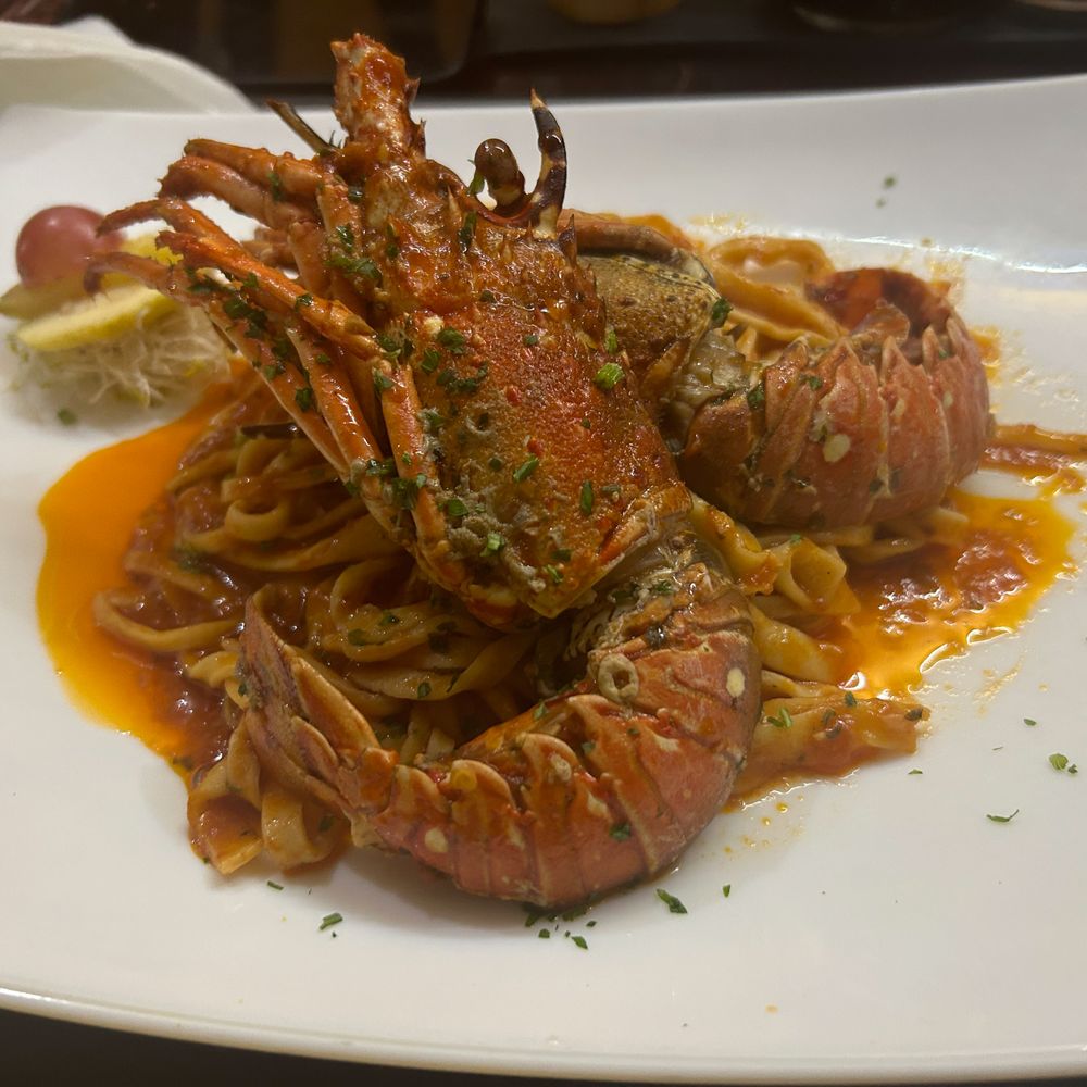 Romeo - Tagliolini with Lobster - Pizza Near Me - Playa del Carmen, ROO Romeo - Tagliolini with Lobster - Pizza Near Me - Playa del Carmen, ROO