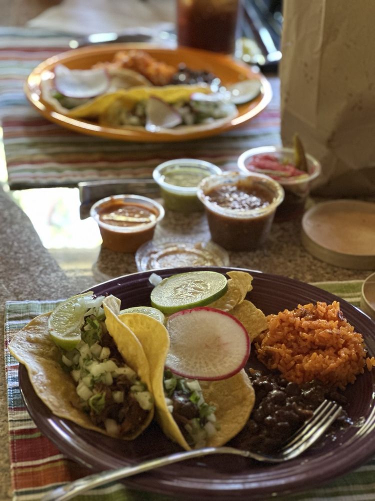 Flying Fist Tacos Logo