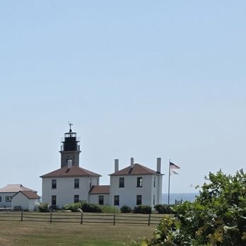 Beavertail Lighthouse - Landmarks & Historical Buildings Near Me - Jamestown, Rhode Island