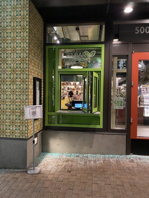 Ba Bar Green by null