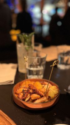 Bar Oso by null