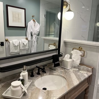 The Palmetto Hotel - Hotels Near Me - Charleston, South Carolina The Palmetto Hotel - Hotels Near Me - Charleston, South Carolina