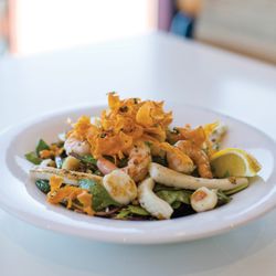 Hervey Bay Boat Club - Warm seafood salad