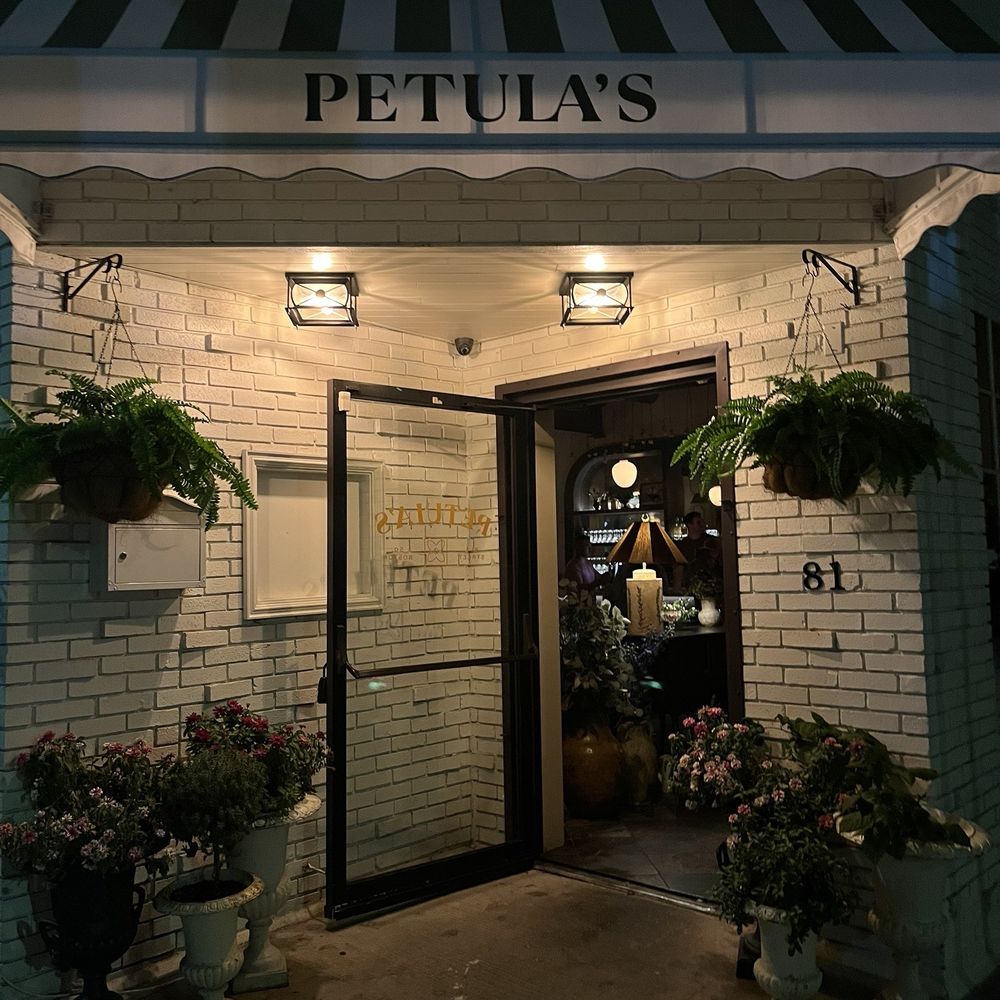 Petula's - front entrance decorated with beautiful florals - Cocktail Bars Near Me - South Boston, Massachusetts Petula's - front entrance decorated with beautiful florals - Cocktail Bars Near Me - South Boston, Massachusetts