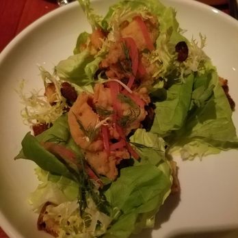Queequeg's - New American Near Me - Nantucket, Massachusetts