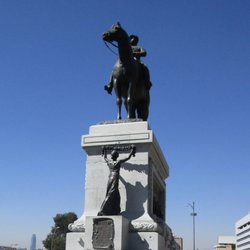 Plaza de la Dignidad - Plaza Baquedano in Santiago