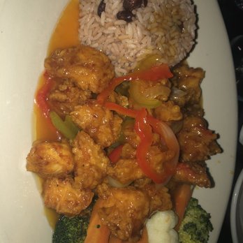 SwiiIngz Restaurant - a plate of food - Seafood Near Me - Brooklyn, New York SwiiIngz Restaurant - a plate of food - Seafood Near Me - Brooklyn, New York