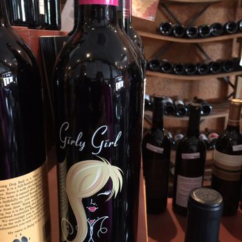 Hellams Vineyard - Wine Bars Near Me - La Conner, Washington Hellams Vineyard - Wine Bars Near Me - La Conner, Washington