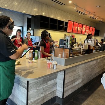 Starbucks - Hardworking Starbucks staff during the morning rush! - Coffee & Tea Near Me - Eustis, Florida Starbucks - Hardworking Starbucks staff during the morning rush! - Coffee & Tea Near Me - Eustis, Florida