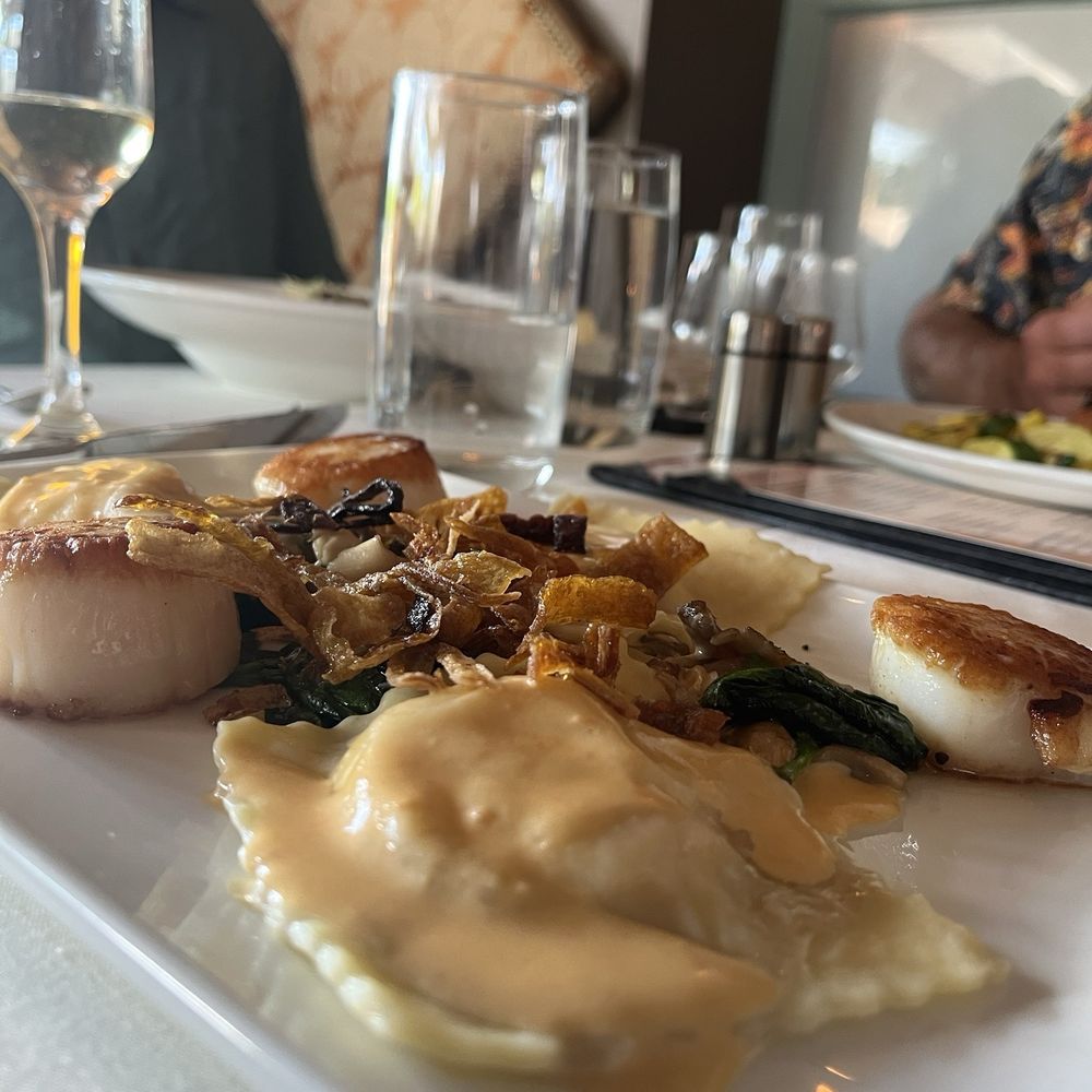 Varanese - Scallops and lobster ravioli - New American Near Me - Louisville, Kentucky Varanese - Scallops and lobster ravioli - New American Near Me - Louisville, Kentucky