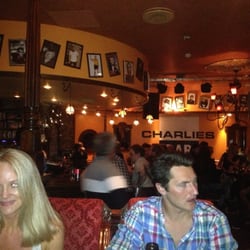Charlies Bar