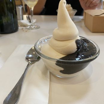 Yang’s Kitchen - Vanilla Soft Serve with Black Sesame - Asian Fusion Near Me - Alhambra, California