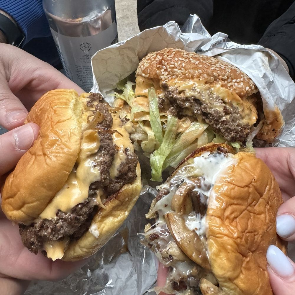 Smacking Burger - The Big Smack, The Truff and The Oklahoma - Burgers Near Me - New York, New York Smacking Burger - The Big Smack, The Truff and The Oklahoma - Burgers Near Me - New York, New York