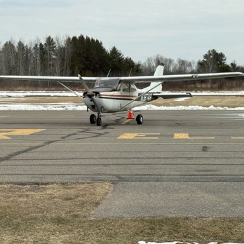 Wings Airport Cafe - Cafes Near Me - Brainerd, Minnesota