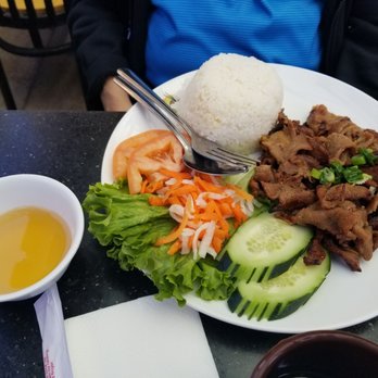 Pho Saigon Pearl - #20 rice with grilled pork - Vietnamese Near Me - Irvine, California Pho Saigon Pearl - #20 rice with grilled pork - Vietnamese Near Me - Irvine, California