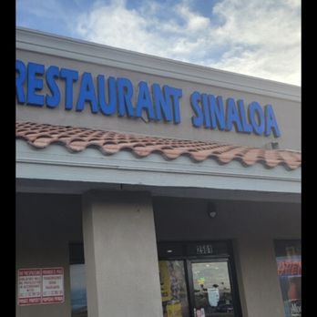 Restaurant Sinaloa - the front of a restaurant - Seafood Near Me - Phoenix, Arizona Restaurant Sinaloa - the front of a restaurant - Seafood Near Me - Phoenix, Arizona