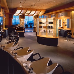 Philip Pelusi Hair Salon