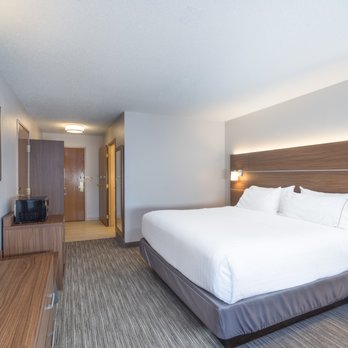 Holiday Inn Express Howe - Hotels Near Me - Howe, Indiana Holiday Inn Express Howe - Hotels Near Me - Howe, Indiana