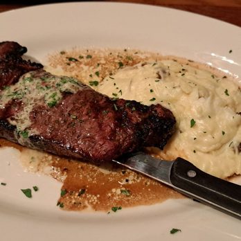 Weber Grill Restaurant - New York Strip - Barbeque Near Me - Lombard, Illinois