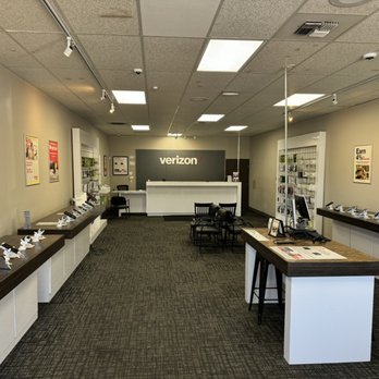 Verizon - Mobile Phones Near Me - Lakeport, California Verizon - Mobile Phones Near Me - Lakeport, California