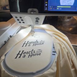 Linda Z's Sewing Center - Pillow case to try out some other features