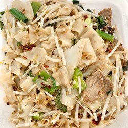 E-San Rod-Sap - Pad Kee Mao