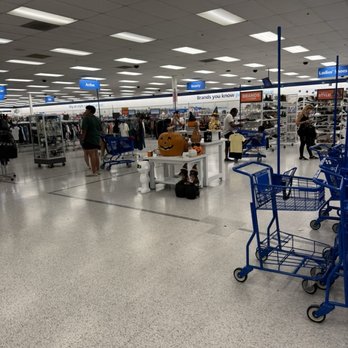 Ross Dress for Less - Women's Clothing Near Me - Cedar Park, Texas Ross Dress for Less - Women's Clothing Near Me - Cedar Park, Texas