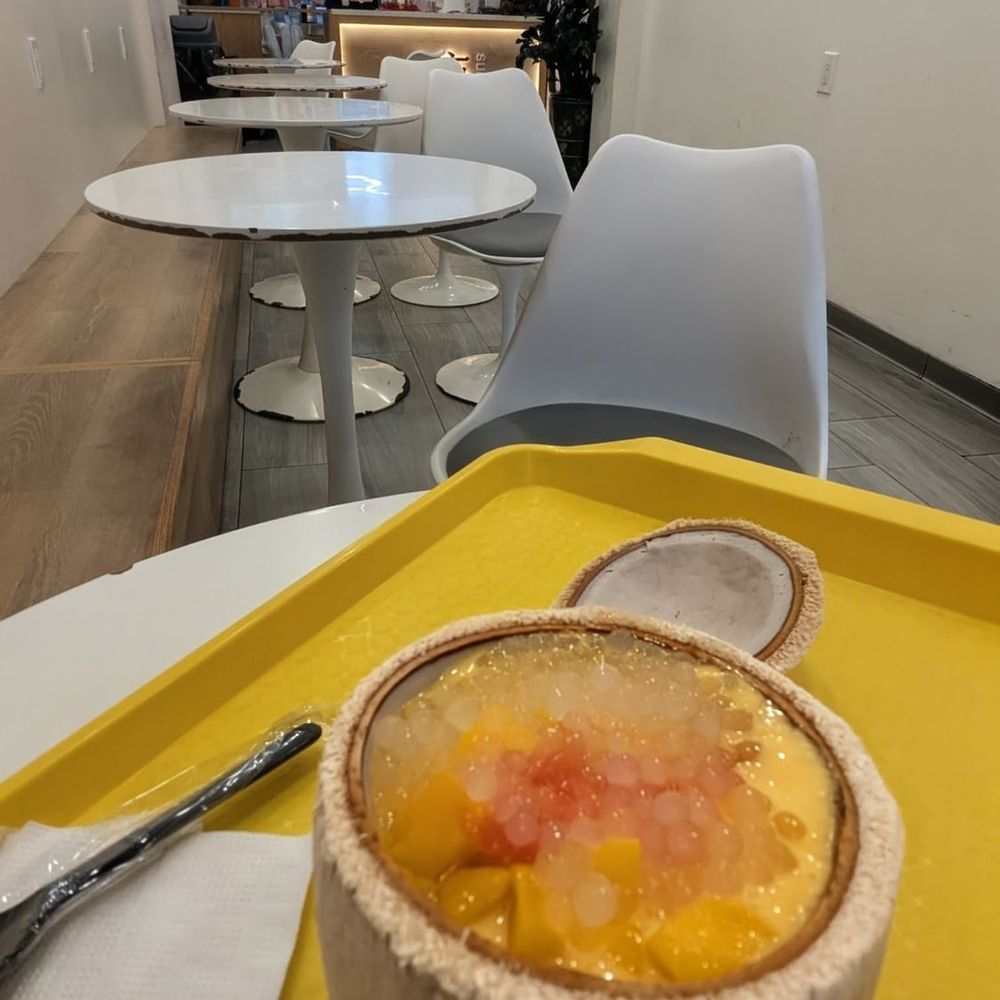 Mango sago pomelo coconut!