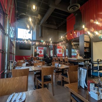 Annie’s Barrel - Definitely a warm and inviting interior - Bars Near Me - Niagara Falls, Ontario Annie’s Barrel - Definitely a warm and inviting interior - Bars Near Me - Niagara Falls, Ontario