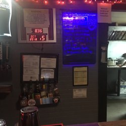 Bulldogs - At the bar