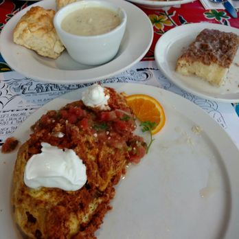 Beach Break Cafe - Santa Fe omelette, biscuits and gravy and coffee cake - Breakfast & Brunch Near Me - Oceanside, California Beach Break Cafe - Santa Fe omelette, biscuits and gravy and coffee cake - Breakfast & Brunch Near Me - Oceanside, California