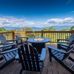 Yellow Rose Realty - Breathtaking View with the Fontana Lake in the background