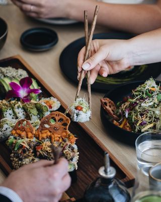 Bloom Sushi by null
