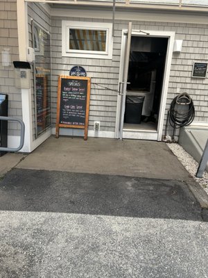 Arnold’s Lobster & Clam Bar by null