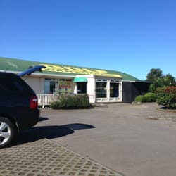 Golf Warehouse & Driving Range - Ellerslie
