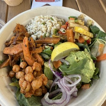 Bricks & Bowls - Big Buddha Bowl - Sandwiches Near Me - Winter Park, Florida